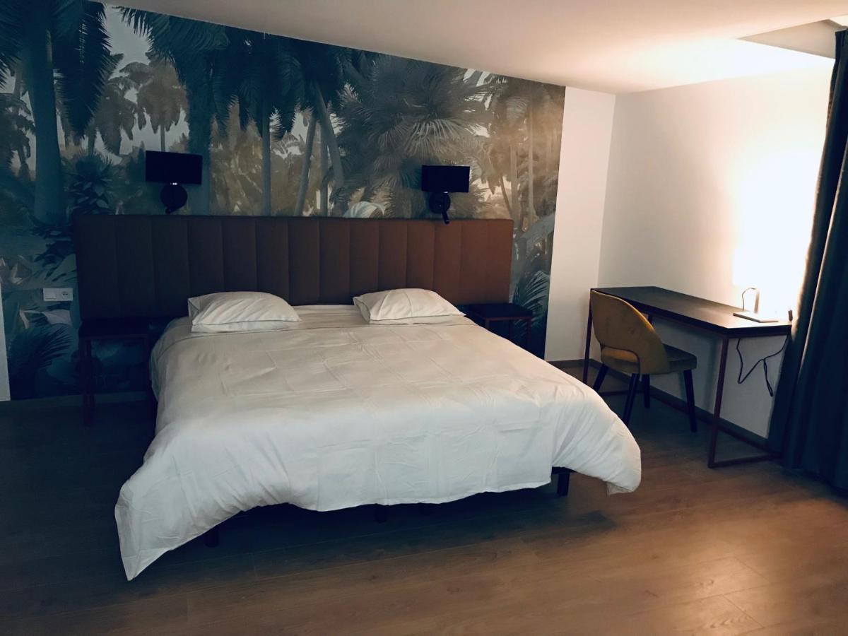 Hotel Amaya Ambares-et-Lagrave 外观 照片
