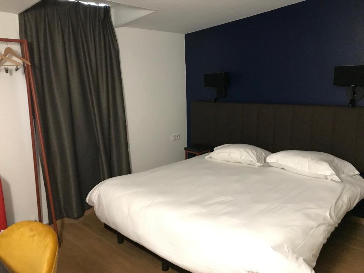 Hotel Amaya Ambares-et-Lagrave 外观 照片