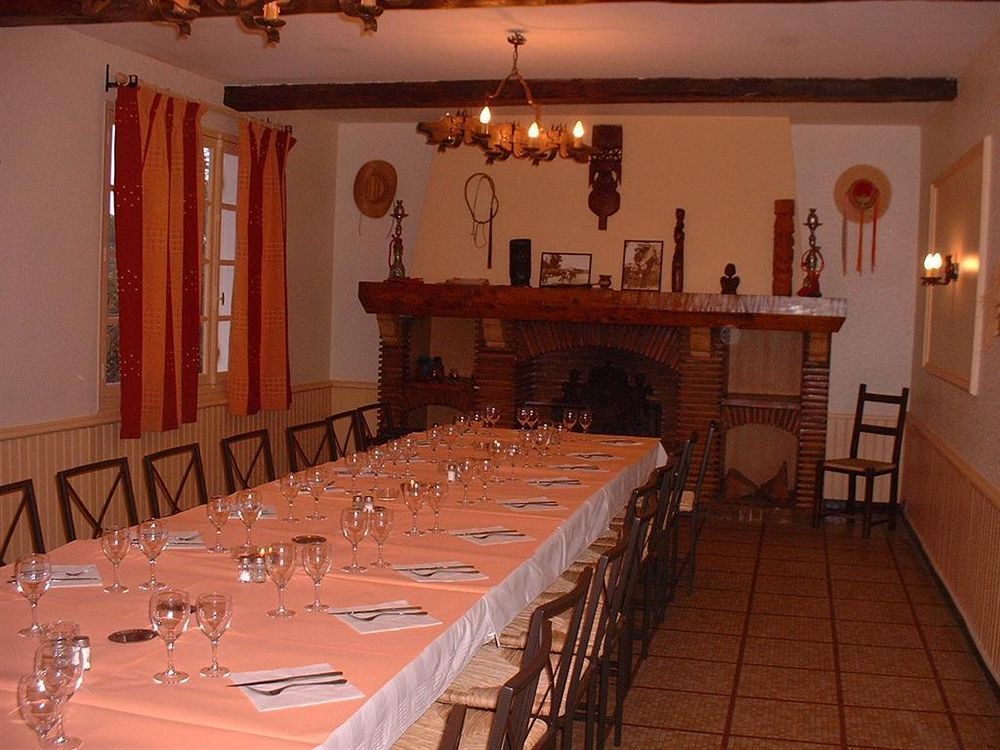 Hotel Amaya Ambares-et-Lagrave 外观 照片